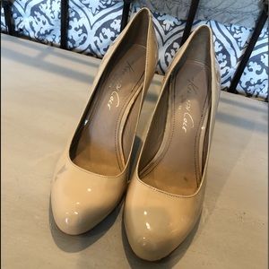 Kennith Cole.... heels